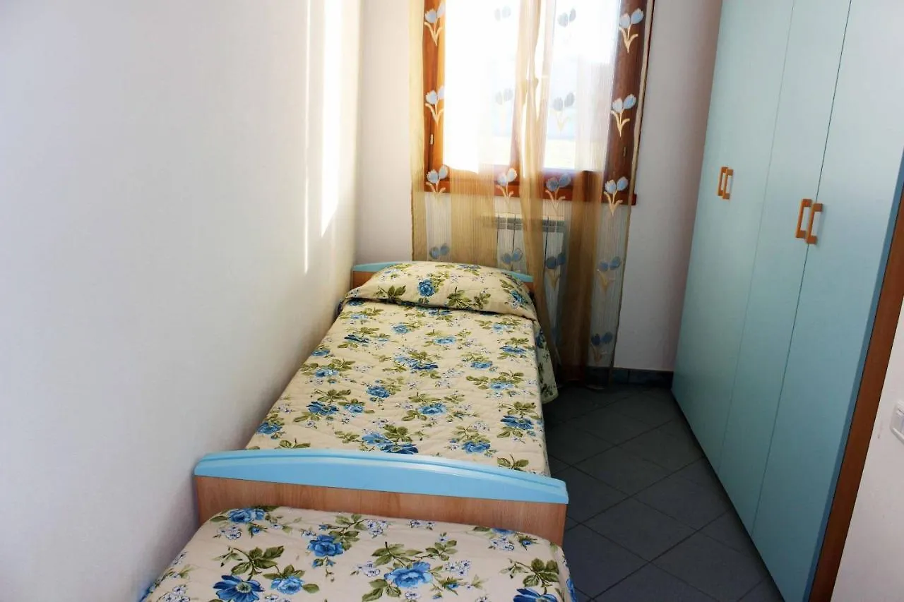 Poolside Getaway Seaside Flat In Rosolina Rosapineta Apartment