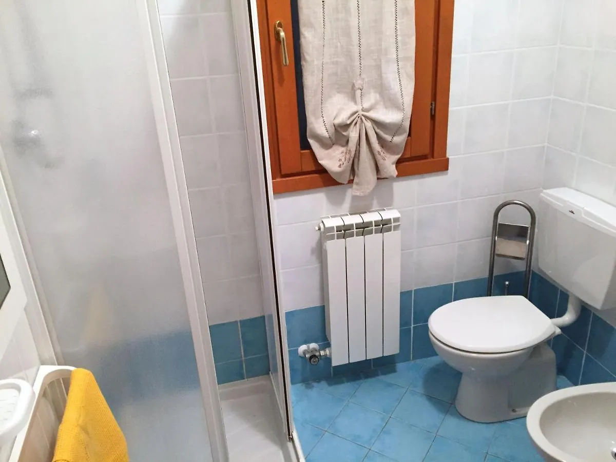 Poolside Getaway Seaside Flat In Rosolina Rosapineta Italy